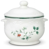Pfaltzgraff Winterberry Individual Soup Crock with Lid