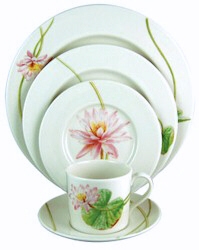 Water Lily by Royal Doulton