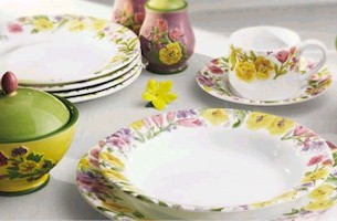 Corelle Luxe Floral Mist