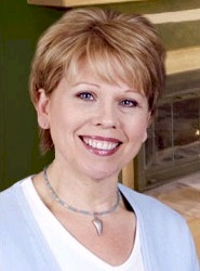 Debbie Mumm