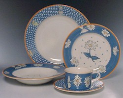 Daisy Chintz by Mikasa