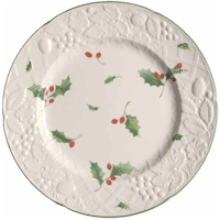 Season's Holly by Mikasa