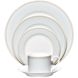 Linen Road by Noritake