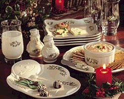 Discontinued Pfaltzgraff Christmas Heirloom Dinnerware