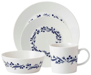 Fable Garland by Royal Doulton